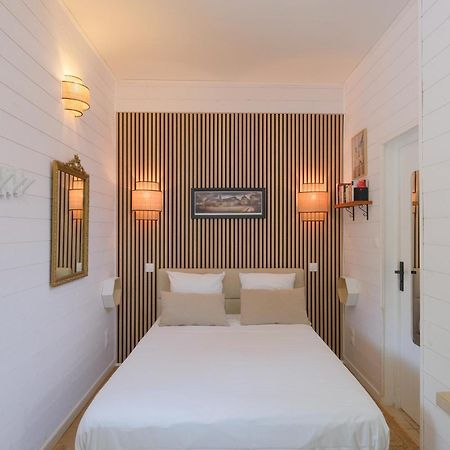 Les Suites D'Alienor, Suite Jasmin Pessac Bagian luar foto